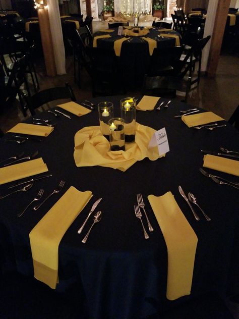 Black And Yellow Table Setting, Black Yellow And Gold Party Decorations, Steelers Centerpieces, Black And Yellow Birthday Decorations, Black And Yellow Table Decorations, Steelers Birthday, 50th Birthday Party Centerpieces, Steelers Party, Yellow Wedding Centerpieces