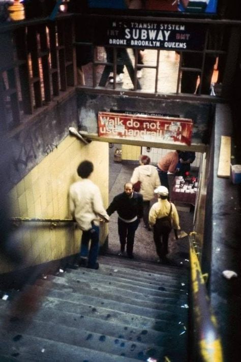 Times Square subway entrance, New York City, USA, 1982. 80s Nyc, Subway Entrance, Gangster Movies, Dog Day Afternoon, Fritz Lang, Actor Studio, New York Subway, Michelle Pfeiffer, Movie Director