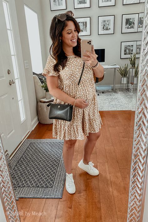 Simple style blogger, Meach, wearing a flowy tan maternity dress from Pink Blush Maternity. Pregnant Wedding Guest Outfits, Maternity Wardrobe Essentials, Cute Maternity Style, Taupe Animal, Maternity Dress Wedding Guest, Maternity Capsule Wardrobe, Spring Maternity Outfits, Casual Maternity Dress, Dress And Sneakers Outfit