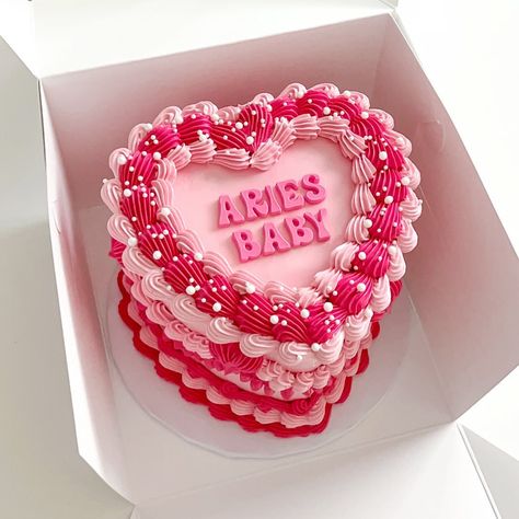 Aries Cake, Hot Pink Cakes, Heart Birthday Cake, 22nd Birthday Cakes, Hot Pink Birthday, 25th Birthday Cakes, Vintage Birthday Cakes, Aries Birthday, Heart Cakes