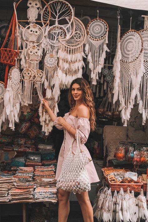 Exploring the Ubud Market in Bali , Indonesia. Wearing pink chichi london dress . I saw it first bag . Bali Photo Poses, Ubud Market Bali, Bali Dresses Outfits, Bali Fashion Outfits, Bali Poses, Bali Ootd, Bali Photoshoot, Ubud Market, Bali Outfits