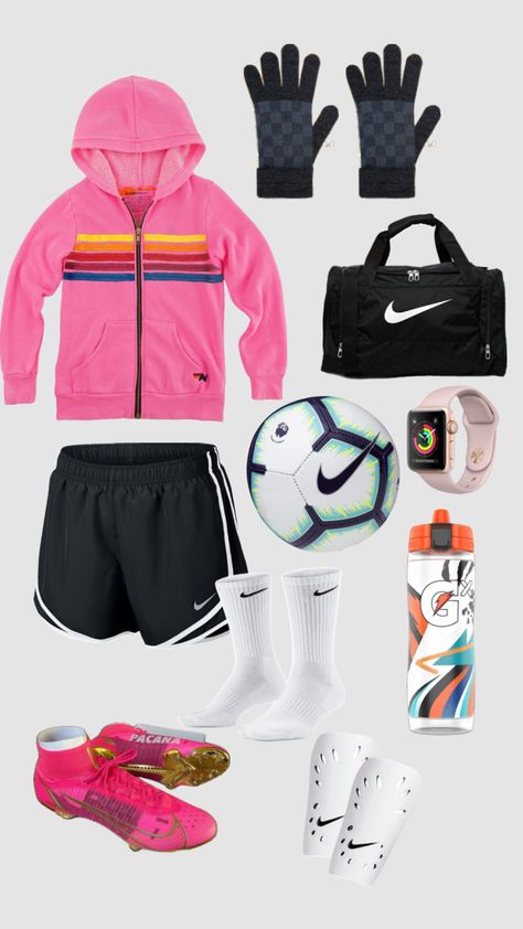 Soccer practice outfit in winter #socceraesthetic Outfit In Winter, Soccer Practice, Practice Outfits, Soccer, Football