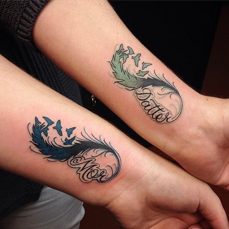 mom and daughter tattoo feather Mother Daughter Feather Tattoos, Tris Tattoo, Evil Fairies, Mother Daughter Tat, Mother Daughter Infinity Tattoos, Niece Tattoo, Daughter Tattoo Ideas, Mommy Daughter Tattoos, Mother Daughter Tattoo