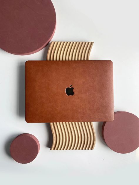 Gentry Orange Brown Vegan Leather Hard Case Cover for Macbook - Etsy Macbook Air Cover, Laptop Price, Macbook Air 13 Case, Laptop Cover, Macbook Pro Case, Pretty Designs, Laptop Covers, Macbook Air 13, Macbook Case