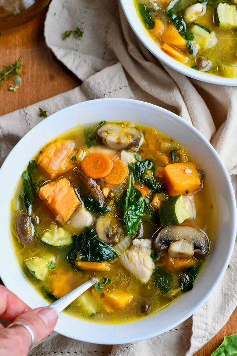 Butternut Squash And Green Beans, Vegetable Soup With Zucchini And Squash, Autumn Vegetable Soup, Vegetable Soup Vegan, Aip Meals, Potatoes Mushrooms, Vegan Vegetable Soup, Autumn Soup, Butternut Squash Sweet