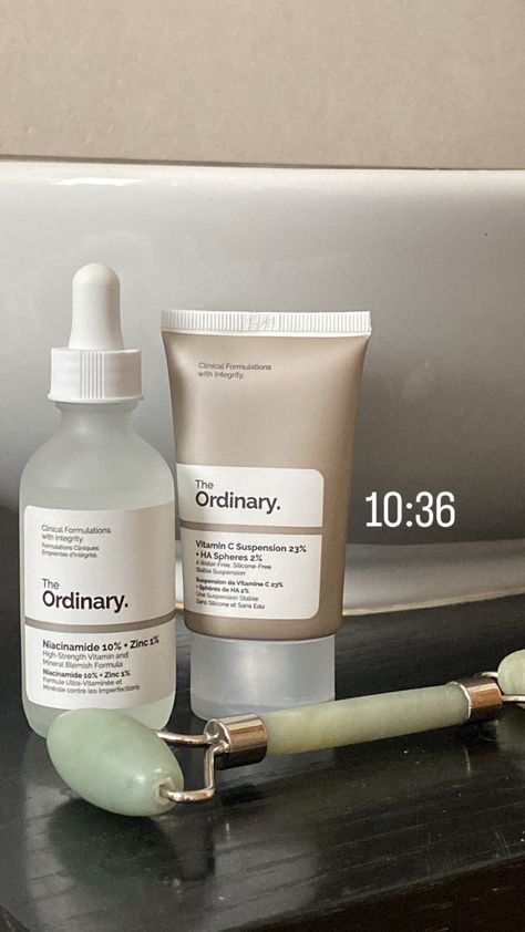 The Ordinary Skincare Aesthetic Photos, The Ordinary Aesthetic, Skin Care Routine Aesthetic, Skincare Gua Sha, Gua Sha Aesthetic, Ordinary Aesthetic, Care Routine Aesthetic, Clear Skin Aesthetic, Clean Girl Essentials