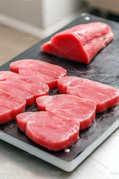 Raw Steak, Ikan Tuna, Raw Tuna, Tuna Steak, Tuna Steaks, Blog Images, Julia Child, Sashimi, Seafood