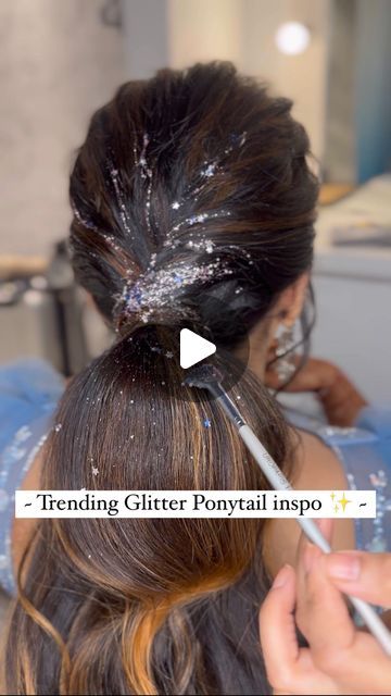 Glitter Ponytail Hairstyles, Reception Look Hairstyle, Glitter Hair Ponytail, Hairstyles Ponytail Wedding, Sangeet Hairstyles For Bride Open Hair, Glittery Hairstyles, Pony Hairstyles For Wedding, Hairstyles With Glitter, Ponytail For Wedding