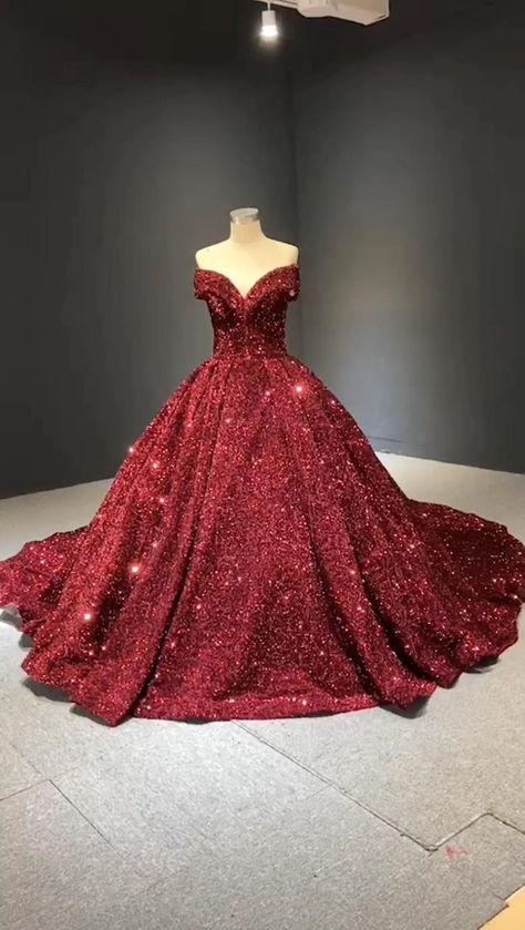 4d6e4749289c4ec58c0063a90deb3964desc44470034ri Sequin Ball Gown, Vintage Ball Gowns, Sweet 15 Dresses, Red Ball Gown, Black Ball Gown, Cheap Prom Dresses Long, Pretty Quinceanera Dresses, Wedding Dress Sequin, Gaun Fashion