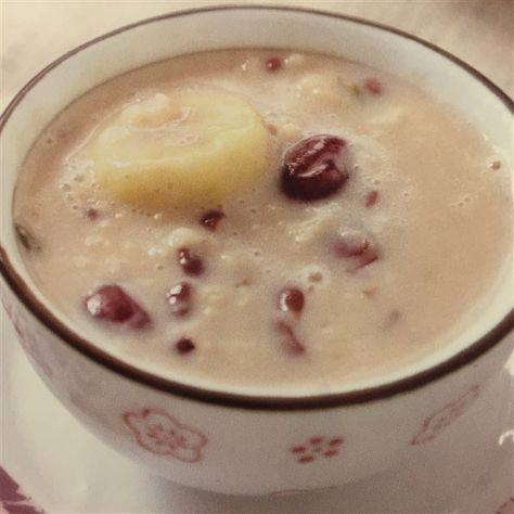 Creamy Fruit Congee Sweet Rice Porridge Recipe, Breakfast Congee Recipe, Vegetarian Congee Recipe, Sweet Congee Recipe Breakfast, Chinese Porridge Recipes, Sweet Congee Recipe, Congee Vegetarian, Congee Sweet, Congee Recipe Vegetarian