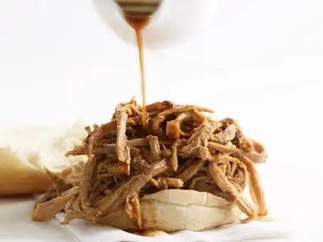 Juicy East Carolina-Style BBQ Sauce Recipe for Pork and More - Delishably Sweet Barbecue Sauce Recipe, Pulled Pork Barbecue Sauce, Sauce For Pulled Pork, Barbecue Sauce Recipe For Chicken, Spicy Barbecue Sauce Recipe, Barbecue Sauce Recipe Easy, Carolina Style Bbq Sauce, Carolina Barbecue, Barbecue Sauce Recipe