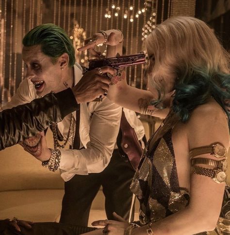 Harley And Joker, Harley Quinn And The Joker, Laura Gilbert, Hahaha Joker, Squad Pics, Jamie Campbell Bower Twilight, Harley Quinn And Joker, Jared Leto Joker, Leto Joker