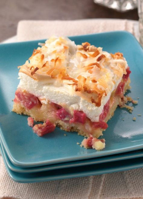 A press-in-the-pan crust makes this easier-than-pie rhubarb dessert that taste extra-heavenly! "This is far the best rhubarb recipe that I have ever tried, I have been making it for just over a year now and everyone who tries it, wants the recipe, throw away your old rhubarb crumble recipe and have a new favorite with this one, even rhubarb skeptics will love this dessert!" raves Betty member Shar75. Rhubarb Squares, Rhubarb Desserts Recipes, Rhubarb Meringue, Rhubarb Crumble Recipes, Meringue Dessert, Best Rhubarb Recipes, Meringue Desserts, Rhubarb Desserts, Tiramisu Dessert