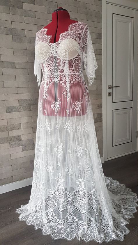 Alternative wedding dress color