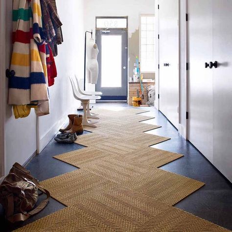 Creative use of FLOR tiles Runner Rug Entryway, Hallway Carpet Runners, Red Carpet Runner, Carpet Trends, Laundry Room Rugs, Buying Carpet, Cheap Carpet Runners, Kitchen Carpet, Carpet Styles