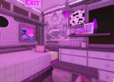 A cute indie bedroom you can build in bloxburg! !THIS IS A REPOST NOT MY OWN BUILD! Bloxburg Bedroom Ideas Aesthetic, Bloxburg Decor, Bloxburg Designs, Blocksburg House, Bloxburg Bedroom Ideas, Bloxburg Rooms, Insta Link, Bloxburg Interior, Bloxburg Bedroom