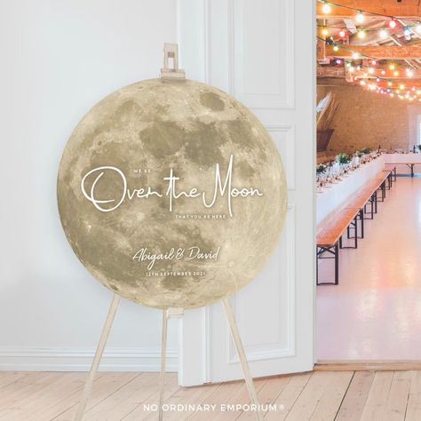 Stars Theme Wedding, Round Welcome Sign, Stars Wedding, Moon Table, Celestial Stars, Welcome Wedding Sign, Welcome Table, Moon Wedding, Unique Wedding Decor