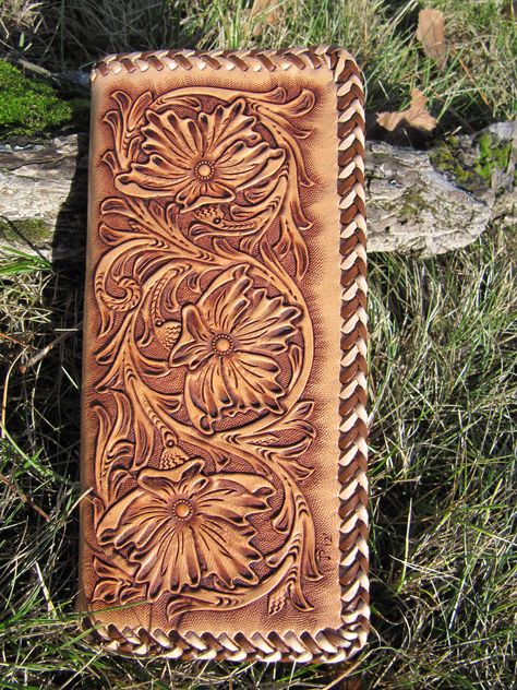 Handmade genuine leather tooled wallet Engraving Ideas For Him, Roper Wallet, Leathercraft Projects, Tooled Wallet, Leather Working Projects, Tooled Leather Wallet, Mens Leather Wallet, Leather Patterns, Engraving Ideas