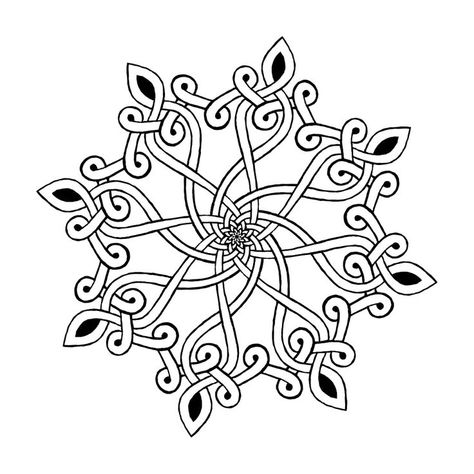 Celtic Mandala Tattoo, Celtic Mandala Design, Celtic Mosaic, Māori Designs, Celtic Circle Design, Celtic Tree Of Life Silhouette, Celtic Drawings, Celtic Knot Circle, Celtic Mandala Coloring Pages