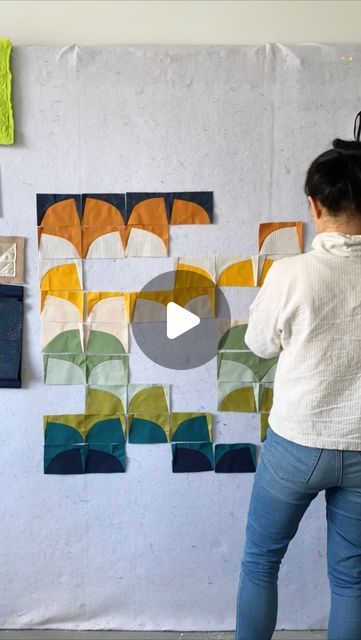 Andrea Tsang Jackson on Instagram: "Favourite step: Laying out these #GinkgoQuilt blocks never gets old! Each block is slightly different because of the improvised elements. I love ordered randomness and this scratches that itch. 💃
#3Rdstoryworkshop #modernquilt #quiltpattern #quilt #quilter #igquiltfest2023" Modern Quilts, Getting Old, Quilt Patterns, Layout, I Love, On Instagram, Instagram, Quilting Patterns