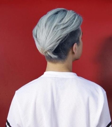 Silver Gray Style Bleach Hair Ideas, Back Undercut, Slick Back Undercut, Bleach Hair, Short Shaggy Haircuts, Undercut Styles, Korean Hair Color, Mens Hair Colour, Men Hair Color