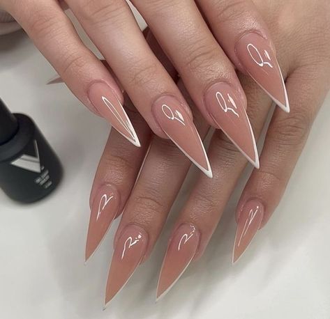 Simple Stiletto Nails, French Stiletto Nails, Tip Nail Designs, Acrylic Nails Stiletto, Stilleto Nails Designs, Sharp Nails, Stiletto Nails Designs, Work Nails, Pink Acrylic Nails