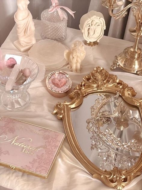 Pink Old Fashioned Aesthetic, Coquette Aesthetic Pictures Pink, Soft Pink Girly Aesthetic, Old Money Pink Aesthetic, Chanel Aesthetic Pink, Pink Chanel Aesthetic, Coquette Vision Board, Royal Coquette, Old Coquette