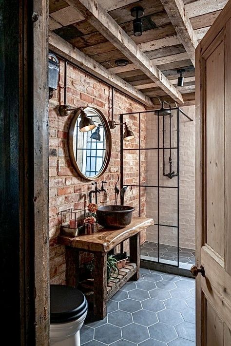 Brick Wall Bathroom Ideas, Brick Bathroom Ideas, Stone Shower Ideas, Village Bathroom, Exposed Brick Bathroom, Bathroom Natural Stone, Industrial Bathroom Ideas, Long Narrow Bathroom, Rustic Toilet