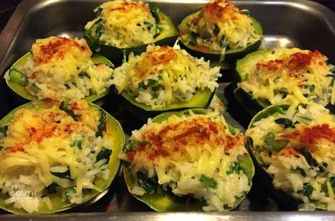 Stuffed gem squash with spinach recipe Gem Squash Recipes Stuffed, Gem Squash Recipes, Spinach And Rice, Gem Squash, African Meals, Microwave Dishes, Spinach Rice, Rice Stuffing, Spinach Recipe