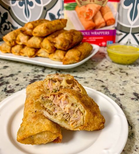 Cuban Egg Rolls, Eggroll Recipes, Recipes Using Egg Roll Wrappers, Wrapper Recipes, Cuban Sandwich Recipe, Egg Rolls Recipe, Mojo Pork, Boba Shop, Cuban Bread