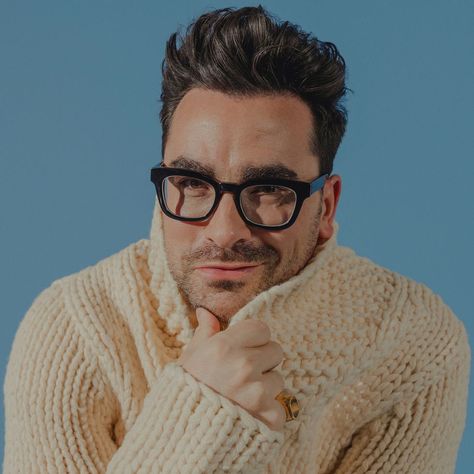 Dan Levy, Daniel Levy, Catherine O'hara, David Rose, Schitts Creek, Very Cold, Man Crush, Mtv, Celebrity Crush