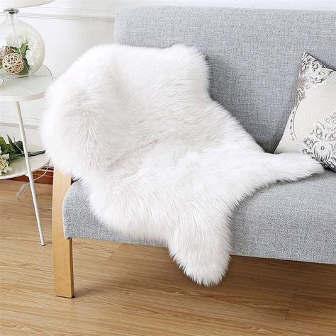 White Faux Fur Rug, Lambskin Rug, Sheepskin Chair, Faux Sheepskin Rug, Soft Chair, Faux Fur Rug, Fur Rug, Arm Chair Covers, Fluffy Rug