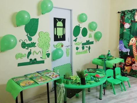 Green Day Activity #GreenDay #Activity #olympia #olympianationalschool #kindergarten #preschool #school #Tingrenagar #vishrantwadi #Pune Green Day Decoration In School, Green Colour Day Celebration In School, Green Color Day Celebration In School, Green Colour Craft For Kindergarten, Green Day Celebration In School, Green Day Celebration Ideas In Preschool, Green Day Decorations For Kindergarten, Green Color Activities For Preschool, Green Day Ideas For Preschool