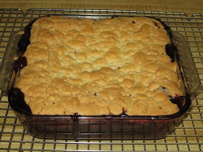 Cookbook Critics: Sandra Lee Semi-Homemade Cooking: Berry Cookie Cobbler Cookie Cobbler, Sandra Lee Recipes, Berry Cookies, Cooking Shows, Berry Cobbler, Homemade Recipes Dessert, Food Network Star, Sandra Lee, Semi Homemade