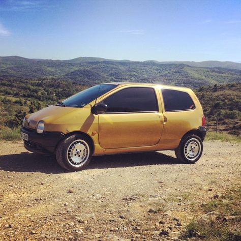 #twingo #98 #ronal #turbo #r10 #germanlook #posé Suv Car, Suv, Vehicles