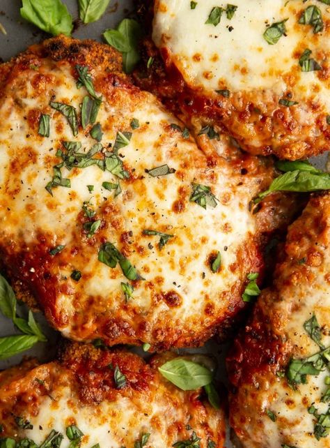 Baked Chicken Parm, Panini Recipes Chicken, Chicken Parmesan Recipe Easy, Chicken Parmesan Recipe Baked, Oven Baked Chicken Parmesan, Chicken Shawarma Recipe, Chicken Parmesan Recipe, Chicken Parmigiana, Ground Chicken Recipes