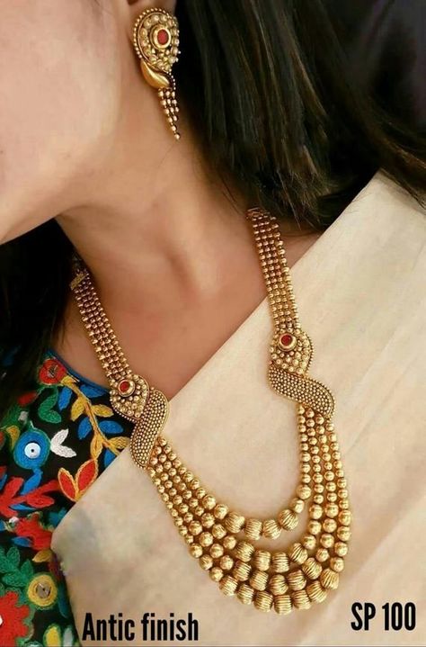 Matte Gold Necklace, Long Necklace Set, Gold Necklace Indian, Gold Necklace Indian Bridal Jewelry, Diamond Pendants, Gold Designs, Necklace Sets, Gold Fashion Necklace, Gold Jewellery Design Necklaces