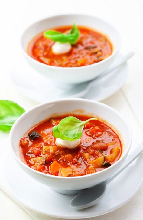 Crock-Pot Veggie Loaded Minestrone Soup - Warm up to a big bowl of this vegetarian recipe for Crock-Pot Veggie Loaded Minestrone Soup. It is hearty, delicious soup that your family will love! [Gluten Free, High Fiber, Low Calorie, Low Cholesterol, Low Fat, Low Sugar, Vegan & Vegetarian] #CrockPotLadies #CrockPot #SlowCooker #Soups #SoupRecipes #Minestrone #ItalianRecipes #VegetarianRecipes Cholesterol Friendly Recipes, Slow Cooker Pasta Recipes, Slow Cooker Freezer Meals, Minestrone Soup Recipe, Pot Recipes Healthy, Low Cholesterol Recipes, Slow Cooker Pasta, Crockpot Soup Recipes, Soup Recipes Slow Cooker