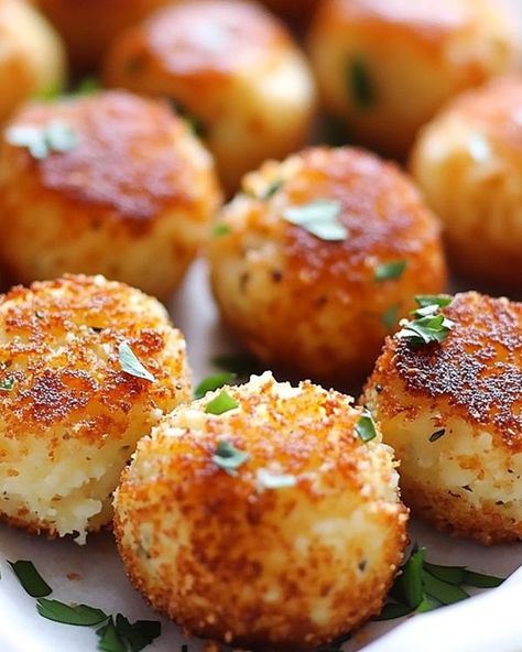 Recipes Addict | Loaded Mashed Potato Balls 🥔🧀 | Facebook Loaded Mashed Potato Balls, Mashed Potato Balls, Potato Balls, Malibu Farm, Loaded Mashed Potatoes, Stuffed Potato Balls, Shredded Cheddar Cheese, Mashed Potato, Bacon Bits