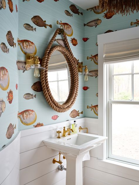 Bathroom With Fish Wallpaper, Wallpaper Bathroom Beach House, Fish Wallpaper Bathroom, Tropical Powder Room, Funky Bathroom Wallpaper, Fish Wallpaper Aesthetic, Joe Wallpaper, Bathroom Wallpaper Fish, Funky Bathroom