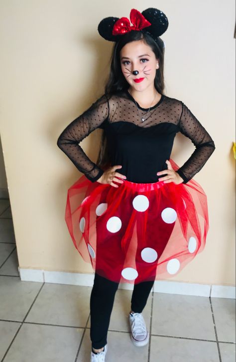 Disfraz Minnie Mouse #disney #disfraz #minniemouseparty #halloween #aesthetic Mini Mouse Costume Girl, Diy Minnie Mouse Costume For Women, Minnie Mouse Diy Costume, Minnie Mouse Costume For Women, Harry Potter Mcgonagall, Diy Minnie Mouse Costume, Minnie Mouse Costume Diy, Adult Costumes Diy, Minnie Mouse Halloween Costume