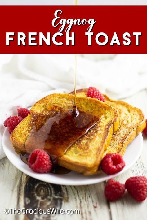 Eggnog French Toast is a super easy and festive breakfast for Christmas. It makes a delicious stress-free Christmas morning breakfast, and it's a perfect way to use up holiday eggnog. Homemade Christmas Cookie Recipes, Breakfast For Christmas, Festive Breakfast, Holiday Eggnog, Morning Recipes Breakfast, Eggnog French Toast, Christmas Breakfast Recipe, Friends Recipes, Favorite Casseroles