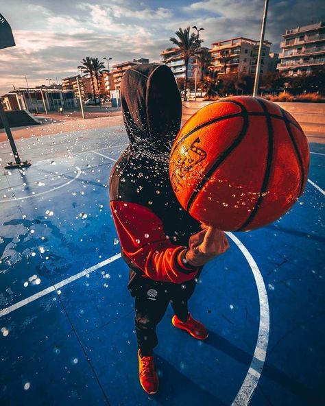 Above Perspective, All Car Logos, Looney Tunes Wallpaper, Portable Basketball Hoop, Basketball Photos, Basketball Is Life, Cool Wallpapers Cartoon, Basketball Hoop, Basketball Games