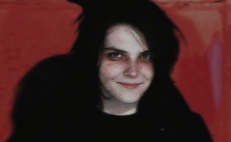 Gee Way, Gerard Way, On Twitter, Twitter, Wall, Red, Hair, Black