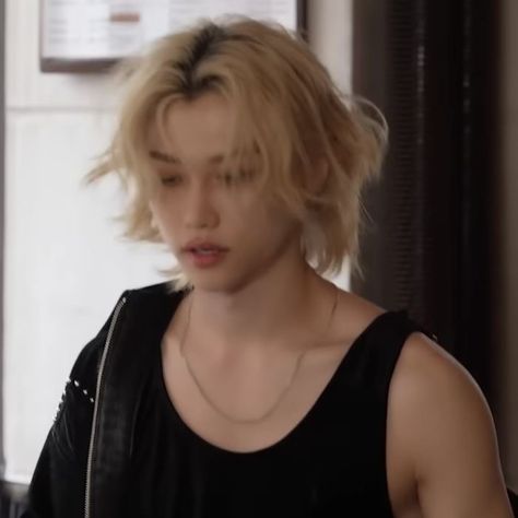 Félix Icons, Felix Photo, Puffy Hair, Lee Yongbok, Palaye Royale, Id Photo, Pretty Angel, Lee Felix, Dream Boy