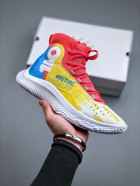 Under Armour Curry 4 Flotro PE Curry 4 Flo Tro, Curry 4, Curry Shoes, Nike Air Jordan Retro, Space Jam, Retro Shoes, Sneaker Games, Cheap Shoes, Converse High Top Sneaker