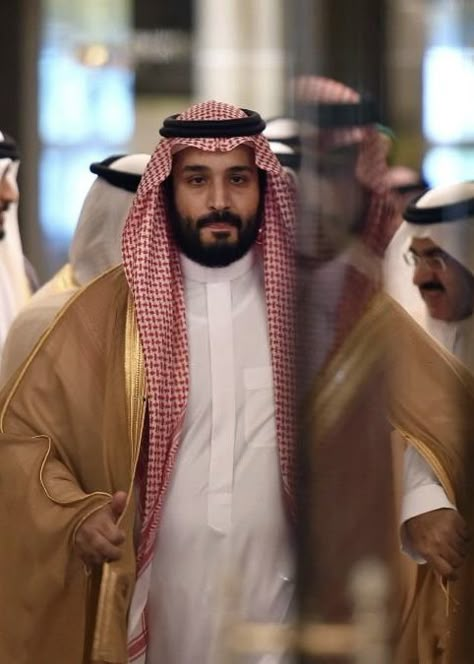 Mohammed bin Salman Al Saud Mohammed Bin Salman Al Saud, Mohamed Bin Salman, Ksa Saudi Arabia, Mohammed Bin Salman, Saudi Men, King Pic, King Salman, Saudi Arabia Culture, Saudi Arabia Flag