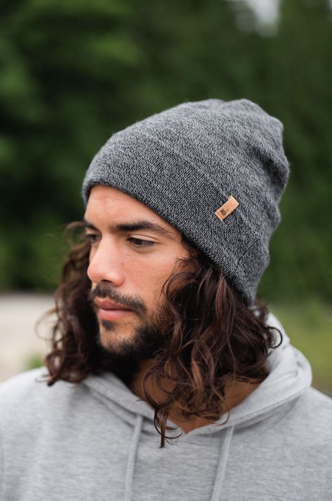 Beanie Outfit Men Long Hair, Beanie Long Hair Men, Men With Beanie, Men In Beanies, Beanie With Curly Hair, Mens Beanie Outfit, Beanie Reference, Curly Hair Beanie, Teen Guy Hairstyles