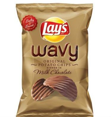 Choclate-covered Wavy Lay's potato chips Lays Chips Flavors, Chips Lays, Dip For Potato Chips, Chocolate Potato Chips, Chocolate Covered Potato Chips, Chips Packaging, Potato Chip Flavors, Chocolate Chip Dip, Lays Potato Chips