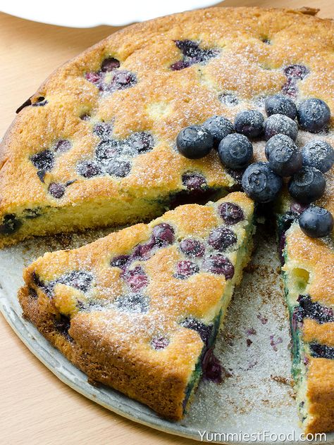 Blueberry Breakfast Greek Yogurt Cake is super easy, healthy and tasty Greek yogurt cake recipe! It is really perfect for breakfast or snack! Blueberry Breakfast Greek Yogurt Cake is soft, moist and fluffy with blueberries in every single bite! Greek Yogurt Cake, Blueberry Breakfast Cake, Peach Blueberry, Tiramisu Dessert, Blueberry Breakfast, Yogurt Cake, Blueberry Cake, Blueberry Recipes, Irish Coffee